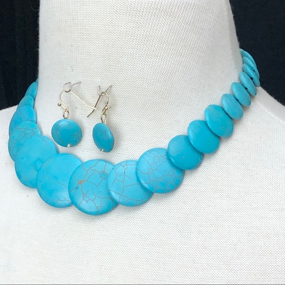 Turquoise Stone Round Disks Necklace Earrings Set - Picture 3 of 3